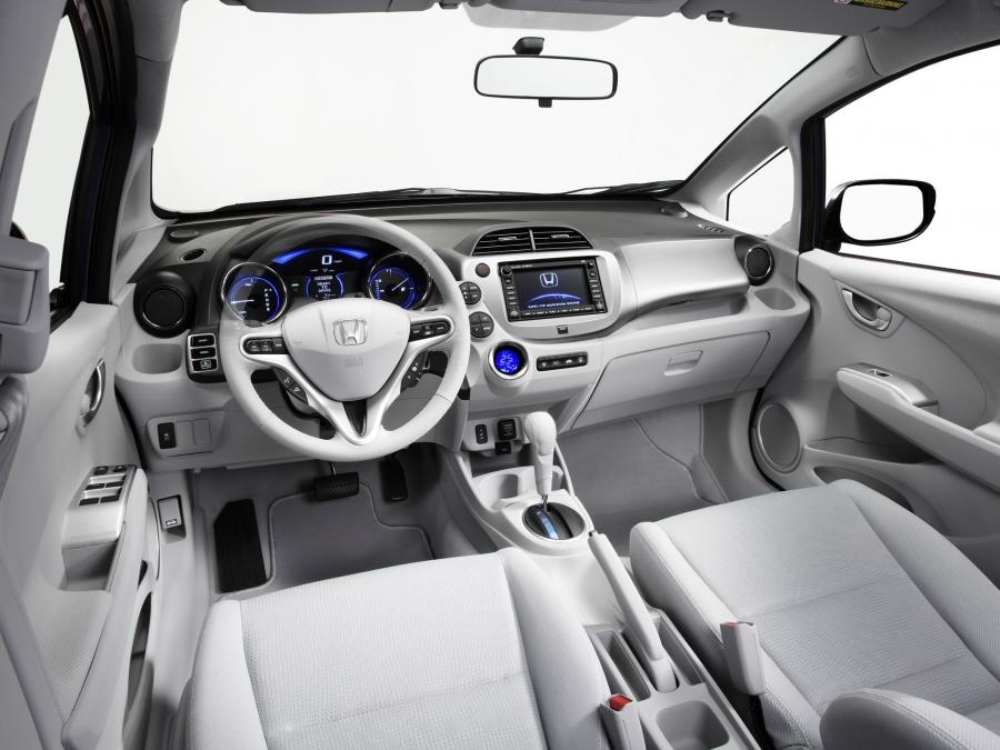  Honda Fit EV Concept 2010 года  (фото 17 из 18)